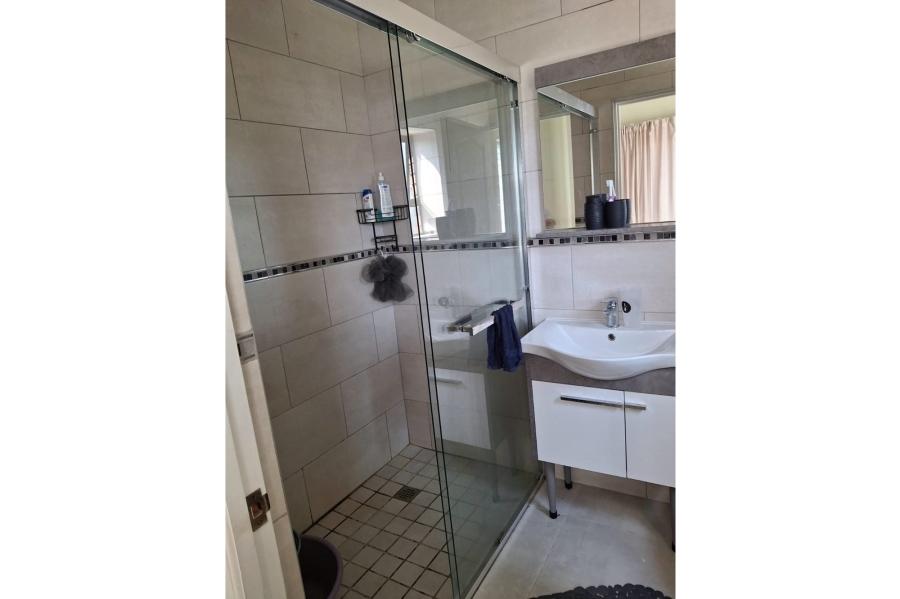 3 Bedroom Property for Sale in Kanonkop Western Cape